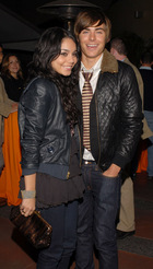 Vanessa Anne Hudgens : TI4U_u1195684650.jpg