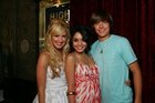 Vanessa Anne Hudgens : TI4U_u1215981242.jpg