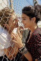 Vanessa Anne Hudgens : TI4U_u1217703967.jpg