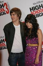 Vanessa Anne Hudgens : TI4U_u1228584607.jpg