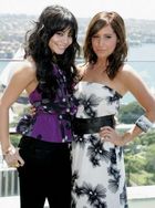 Vanessa Anne Hudgens : TI4U_u1229309969.jpg