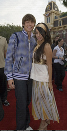 Vanessa Anne Hudgens : TI4U_u1262737377.jpg