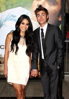 Vanessa Anne Hudgens : TI4U_u1279736721.jpg