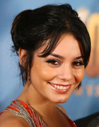 Vanessa Anne Hudgens : vanessa-anne-hudgens-1327343955.jpg