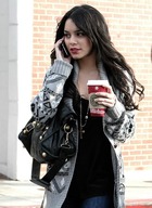 Vanessa Anne Hudgens : vanessa-anne-hudgens-1380905383.jpg