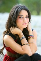 Vanessa Anne Hudgens : vanessa-anne-hudgens-1391526220.jpg