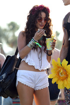 Vanessa Anne Hudgens : vanessa-anne-hudgens-1410963823.jpg