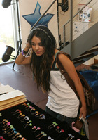 Vanessa Anne Hudgens : vanessa_anne_hudgens_1174927065.jpg