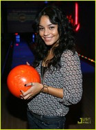 Vanessa Anne Hudgens : vanessa_anne_hudgens_1191439008.jpg