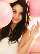 Vanessa Anne Hudgens : vanessa_anne_hudgens_1217348265.jpg