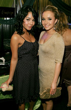 Vanessa Anne Hudgens : vanessa_anne_hudgens_1250645960.jpg