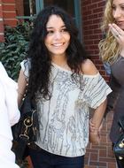 Vanessa Anne Hudgens : vanessa_anne_hudgens_1254159207.jpg