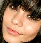 Vanessa Anne Hudgens : vanessa_anne_hudgens_1254473563.jpg