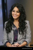 Vanessa Anne Hudgens : vanessa_anne_hudgens_1262734924.jpg