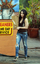 Vanessa Anne Hudgens : vanessa_anne_hudgens_1262828773.jpg