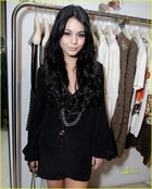 Vanessa Anne Hudgens : vanessa_anne_hudgens_1263759947.jpg