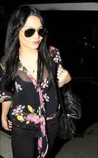 Vanessa Anne Hudgens : vanessa_anne_hudgens_1267477407.jpg