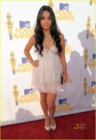 Vanessa Anne Hudgens : vanessa_anne_hudgens_1275957320.jpg