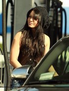 Vanessa Anne Hudgens : vanessa_anne_hudgens_1277915082.jpg