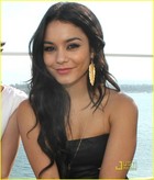 Vanessa Anne Hudgens : vanessa_anne_hudgens_1280195643.jpg