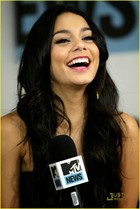 Vanessa Anne Hudgens : vanessa_anne_hudgens_1280293948.jpg