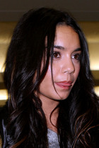 Vanessa Anne Hudgens : vanessa_anne_hudgens_1292784313.jpg