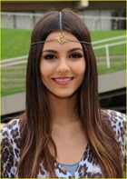 Victoria Justice : victoria-justice-1317061026.jpg