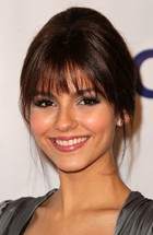 Victoria Justice : victoria-justice-1319994287.jpg