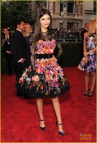 Victoria Justice : victoria-justice-1343072434.jpg