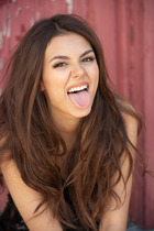 Victoria Justice : victoria-justice-1378658574.jpg