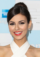 Victoria Justice : victoria-justice-1407947881.jpg