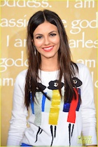 Victoria Justice : victoria-justice-1442424222.jpg