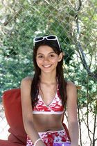 Victoria Justice : victoria_justice_1216606250.jpg