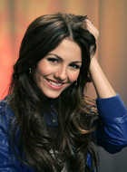 Victoria Justice : victoria_justice_1269401014.jpg