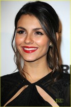 Victoria Justice : victoria_justice_1286639153.jpg