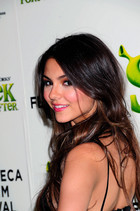 Victoria Justice : victoria_justice_1288628327.jpg