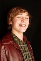 William Moseley : TI4U_u1137451834.jpg