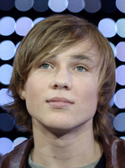 William Moseley : TI4U_u1149109547.jpg