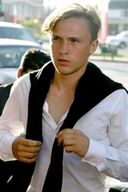 William Moseley : william-moseley-1316463607.jpg