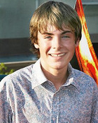 Zac Efron : SG_128948.jpg