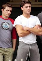 Zac Efron : TI4U1378660261.jpg