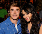 Zac Efron : TI4U_u1250049883.jpg