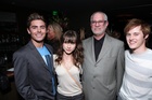 Zac Efron : TI4U_u1302801782.jpg