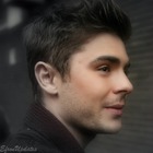 Zac Efron : zac-efron-1324403479.jpg