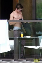 Zac Efron : zac-efron-1334340620.jpg