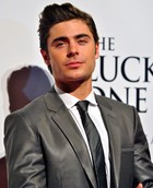 Zac Efron : zac-efron-1336024290.jpg