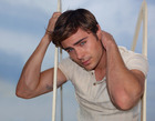 Zac Efron : zac-efron-1336896783.jpg