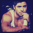 Zac Efron : zac-efron-1352433330.jpg