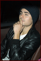 Zac Efron : zac-efron-1360743315.jpg