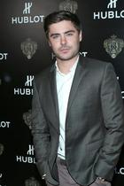 Zac Efron : zac-efron-1363913835.jpg